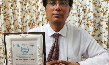 Rotary Club of Mumbai Pioneers Conducts Hygiene Awareness Drive Across South Mumbai BEST Depots